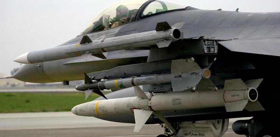 中國到2030年恐將近千枚核武　台灣將擁全球最多F-16V型戰機